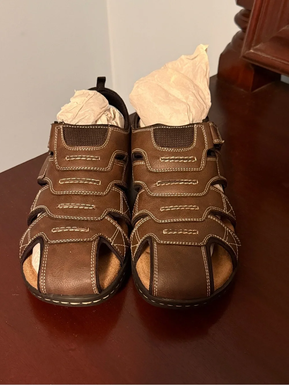 Dockers Brown Casual Shoes Box with White Logo